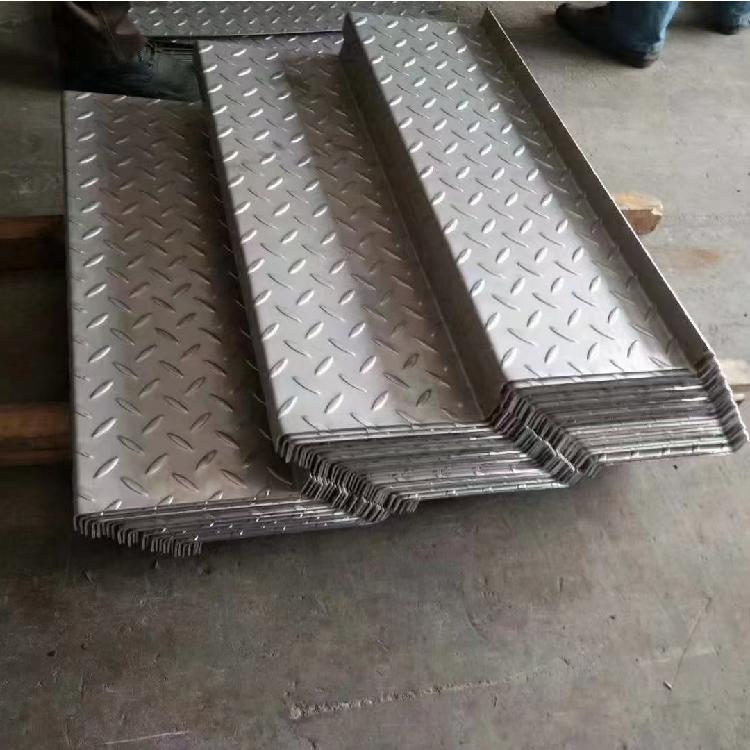 316L不锈钢花纹板